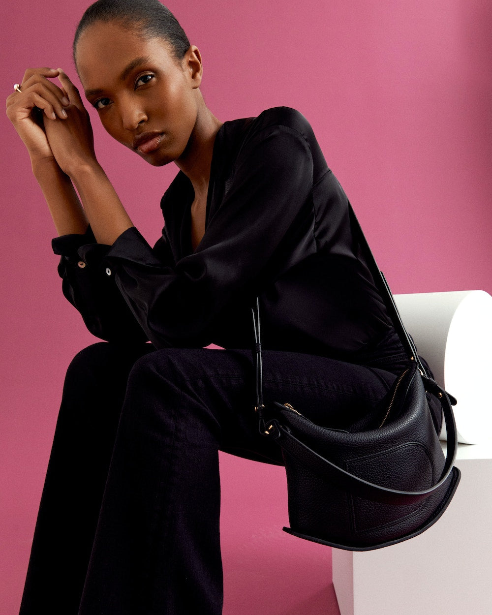 ♪Delvaux♪ Pin Swing Taurillon Soft Delvaux Pin Swing Vegetal Taurillon Soft ○ Labellov ○ Buy