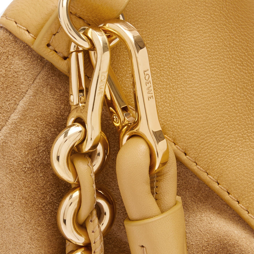 Loewe Medium Flamenco purse in mellow nappa lambskin (Sahara)