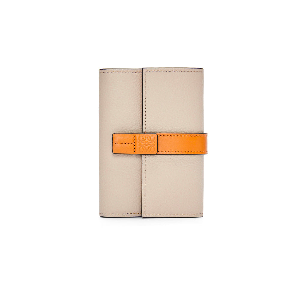 Hong Kong Stock - Loewe Small vertical wallet in soft grained calfskin (Light Oat/Honey)