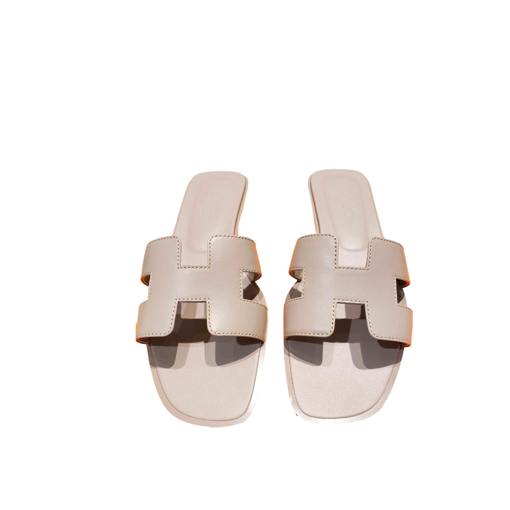 Hong Kong Stock - Hermes Oran sandal (Sand / Size 36.5)