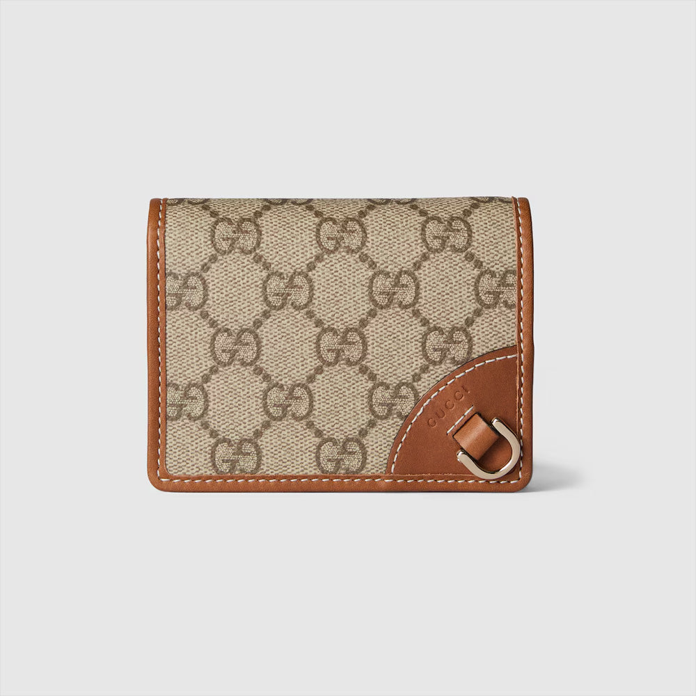 Gucci GG Emblem 迷你錢包，適合日常使用，時尚與功能兼備。