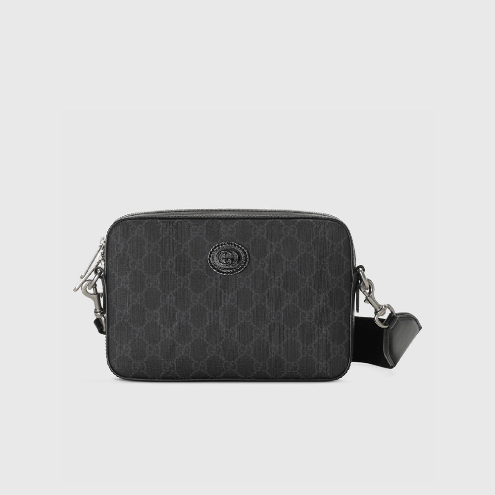Gucci Shoulder Bag – 經典 Interlocking G 標誌,搭配優質皮革與簡約設計,展現品牌的時尚魅力。