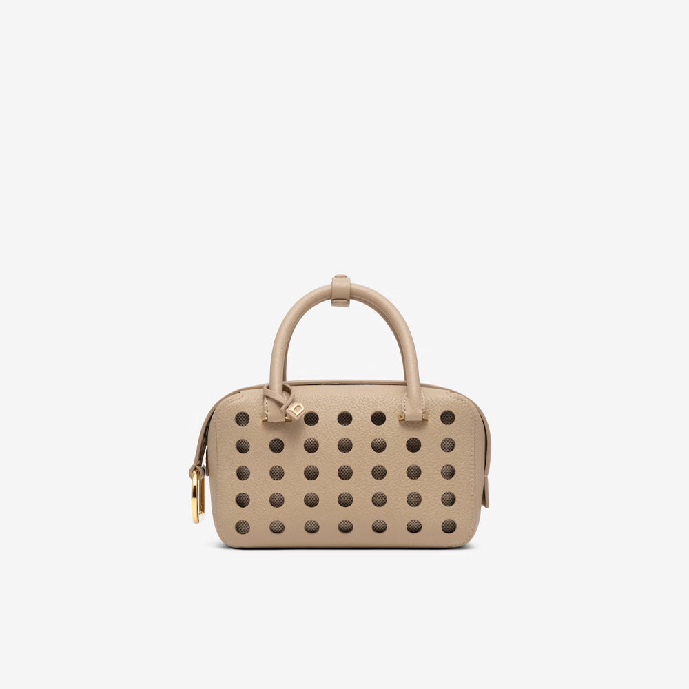 【大人気♪ミラノ直送】DELVAUX Cool Box Mini Airess Black Cool Box handbag