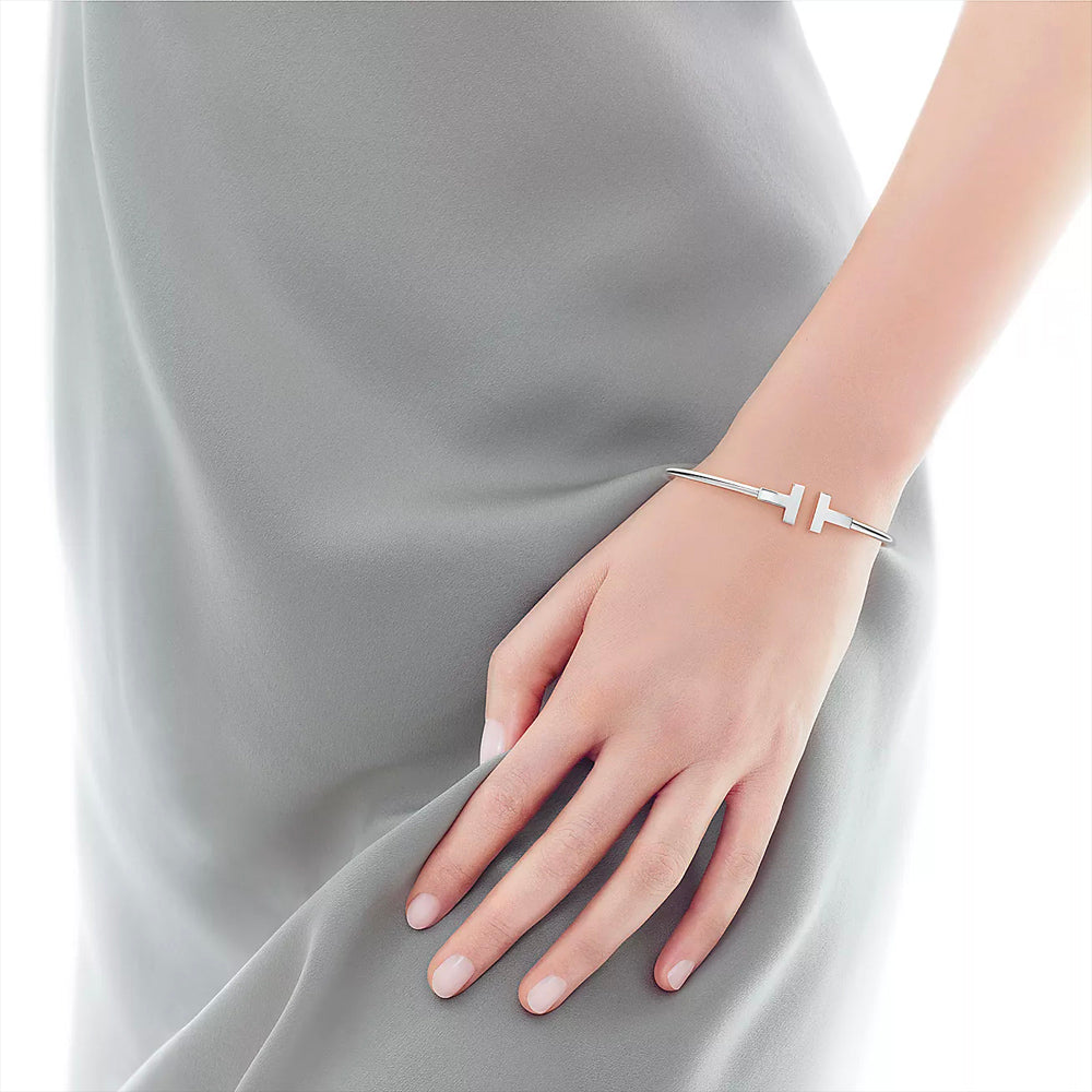 Tiffany Co. Tiffany T Wire Bracelet in 18k White Gold