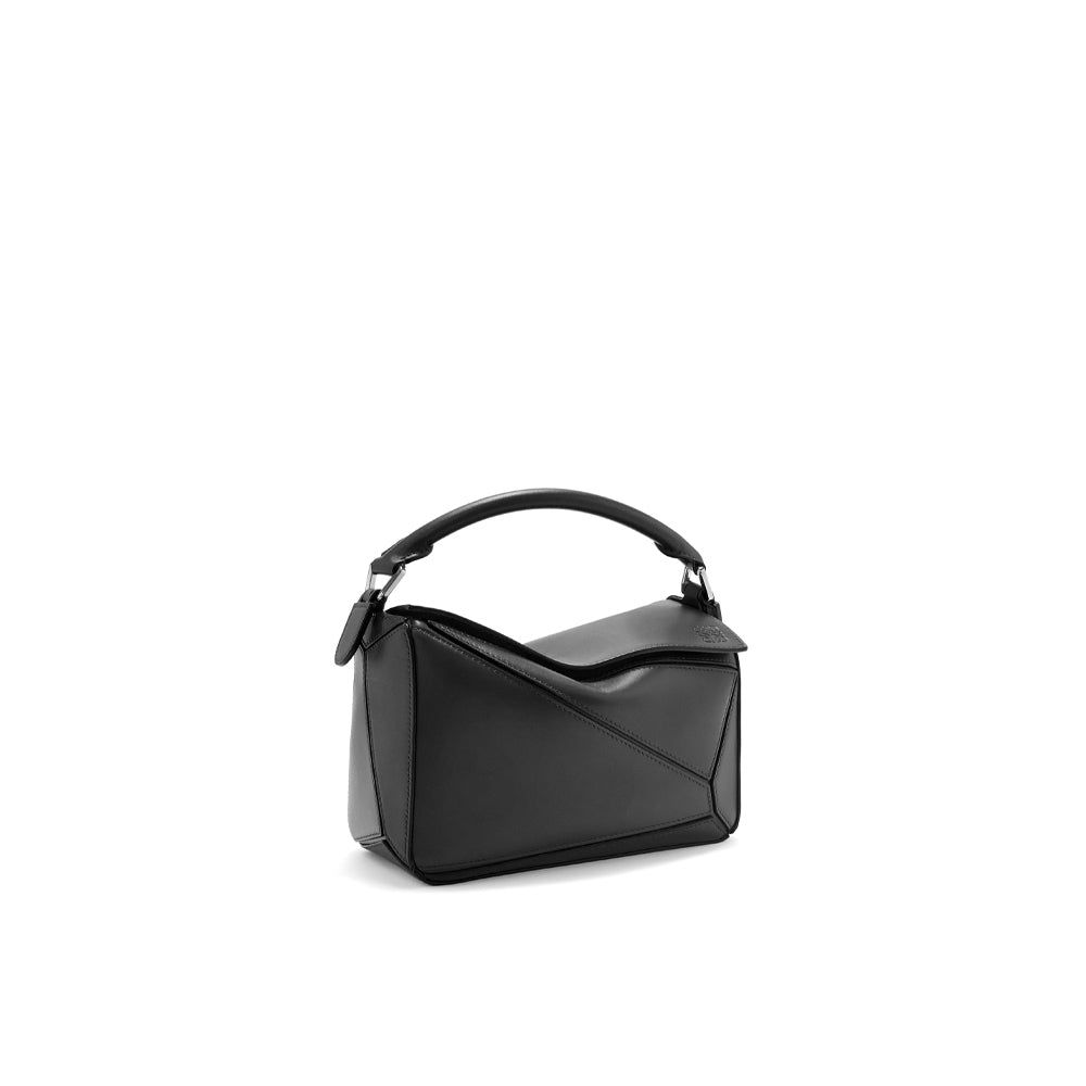 Loewe Small Puzzle bag in satin calfskin (Black)