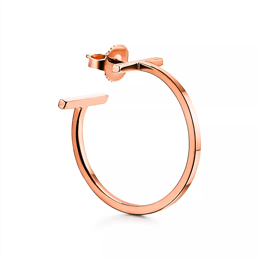 Tiffany & Co. 18k 玫瑰金蒂芙尼 T 圈形耳環