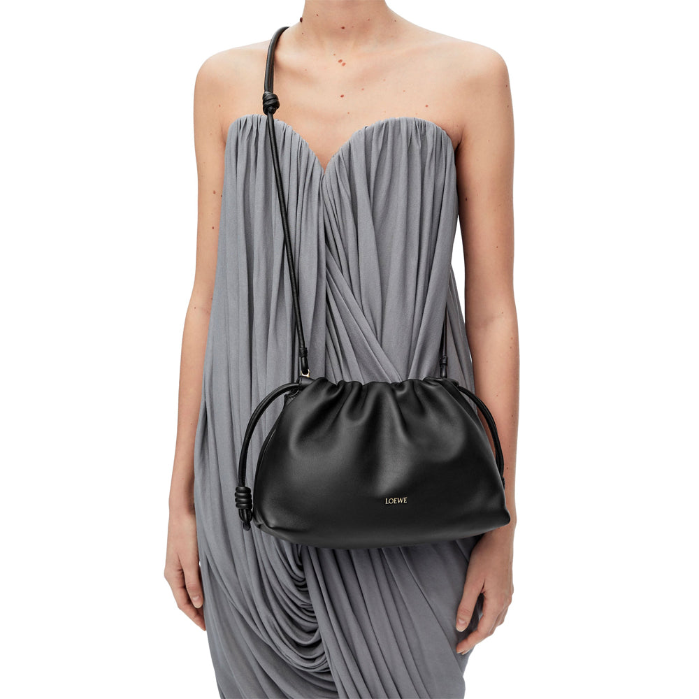 Loewe Medium Flamenco purse in mellow nappa lambskin (Black)