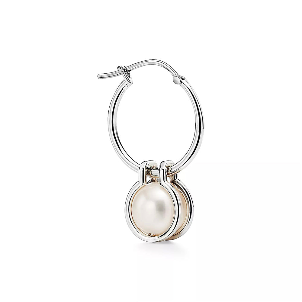 Tiffany & Co. Tiffany HardWear Pearl Hoop Earrings in Sterling Silver