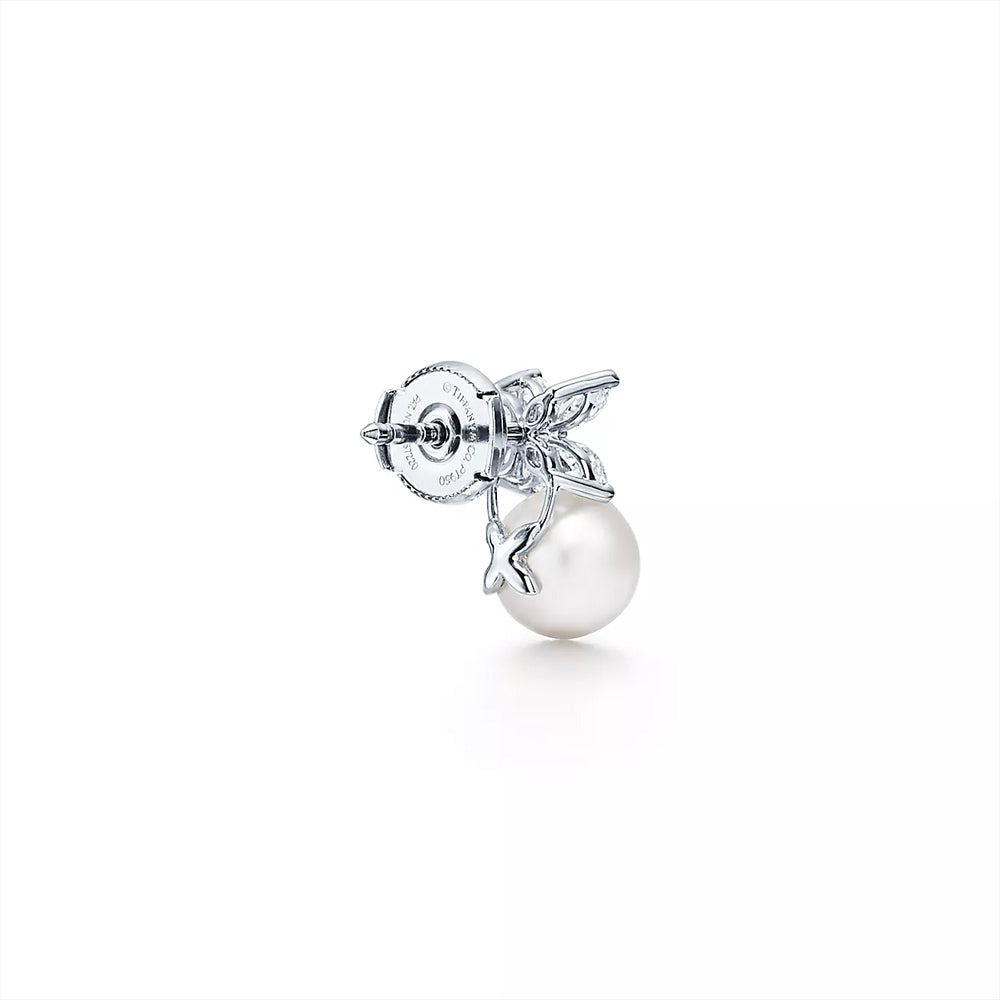 Tiffany & Co. Tiffany Victoria® 鉑金鑲 Akoya 養珠及欖尖形鑽石耳環
