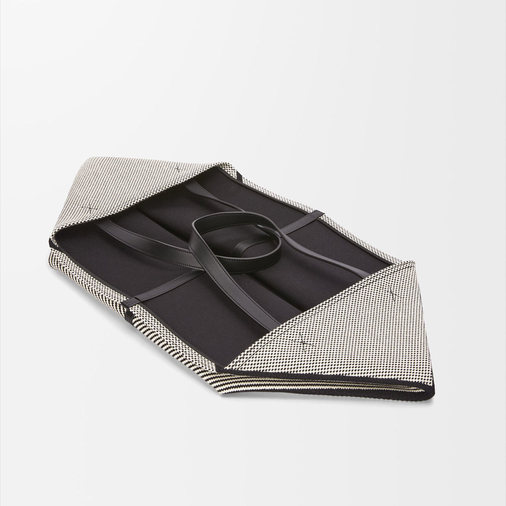 Loewe 經典小牛皮小號 Puzzle 腰包（棕褐）
