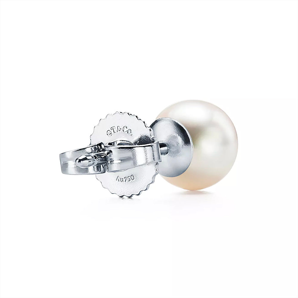 Tiffany & Co. Tiffany Signature® 珍珠 18 克拉白金 Akoya 養珠耳環