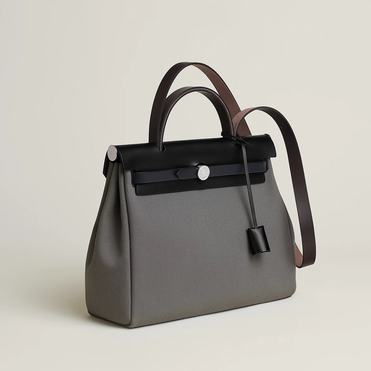 Hong Kong Stock - Hermes Herbag 31 (P0 Gris Pantin/Silver)