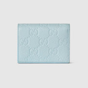 Gucci GG Emblem 迷你錢包，設計小巧輕便，配有品牌雙G標誌。