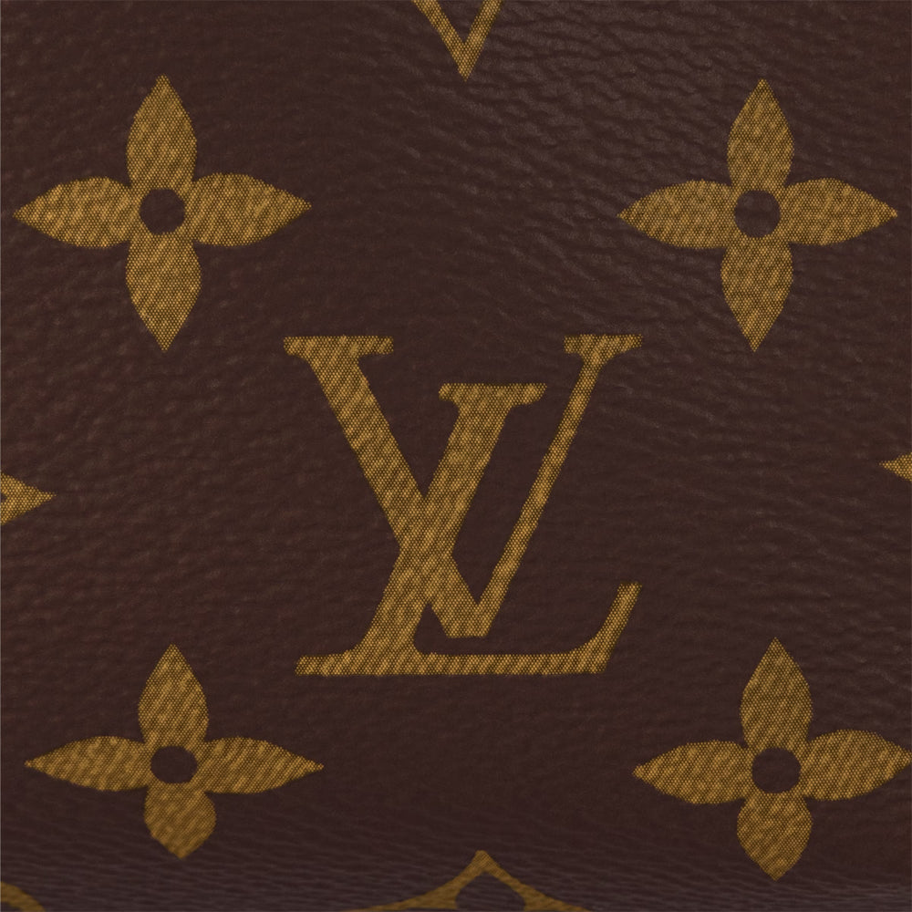 Louis Vuitton Side Trunk PM，經典 Monogram 圖案，結合復古與時尚元素，實用且百搭。