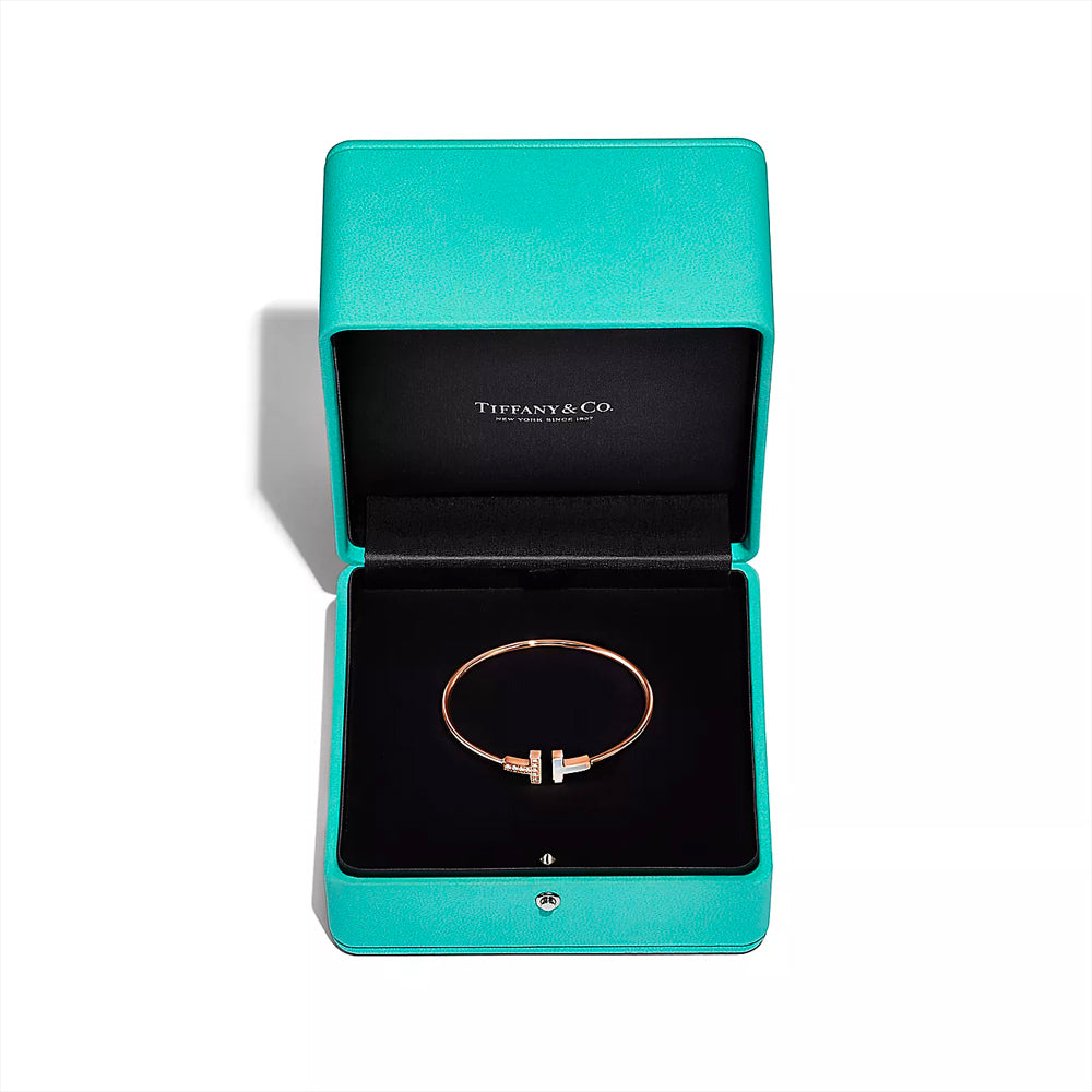 Tiffany Tiffany T Wire Bracelet in Rose Gold with Diamonds and M