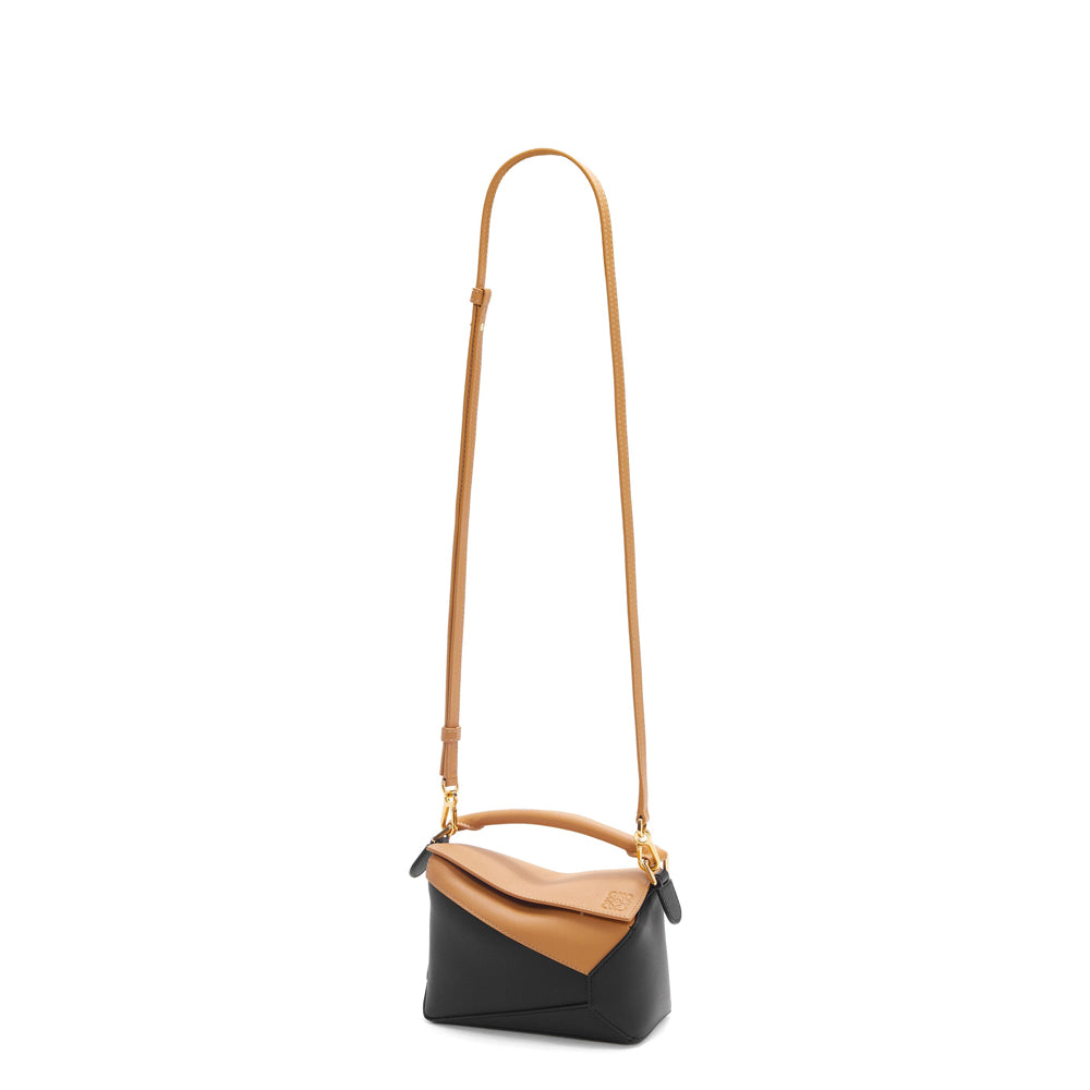 Loewe Mini Puzzle bag in classic calfskin (Warm Desert/Black)