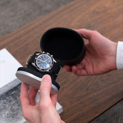 CHARLES SIMON Theo Watch Roll – 結合柔軟皮革與緊湊設計，適合旅行或日常存放。