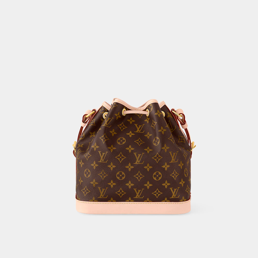 Louis Vuitton Petit Noé Monogram Canvas，融合復古風格與實用性，是時尚愛好者的必備選擇。