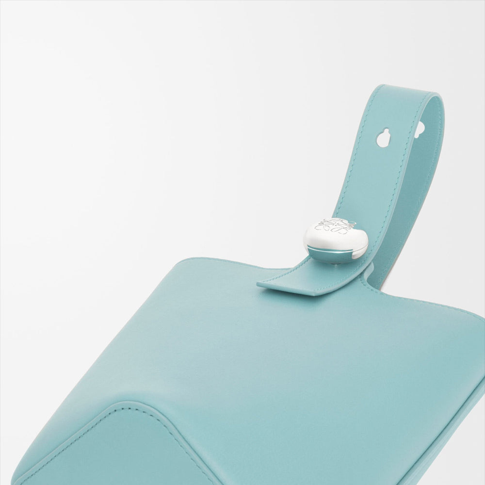 Loewe 經典小牛皮小號 Puzzle 腰包（棕褐）