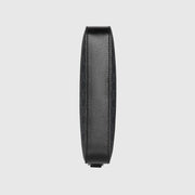 Gucci Shoulder Bag – 經典 Interlocking G 標誌，搭配優質皮革與簡約設計，展現品牌的時尚魅力。