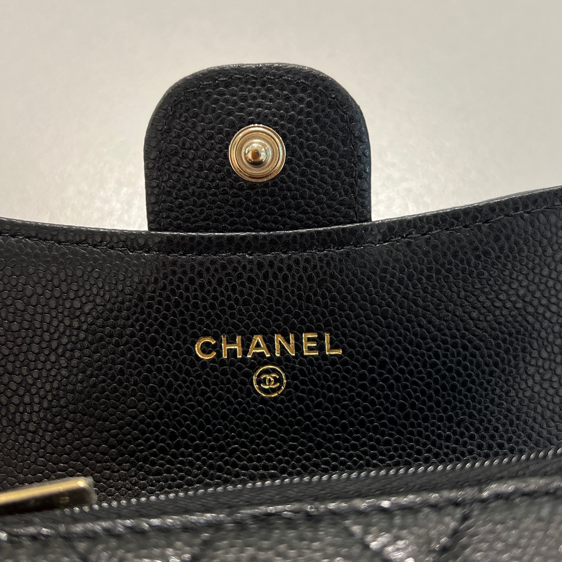 Hong Kong Stock - Chanel Classic Card Holder w/zipper