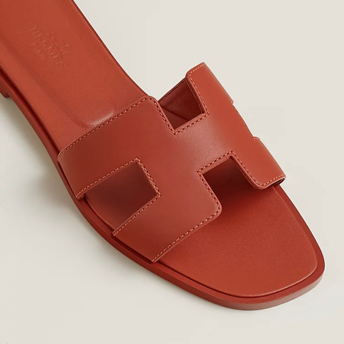Hong Kong Stock - Hermes Oran Sandal (rouge de turin/Size 37.5)