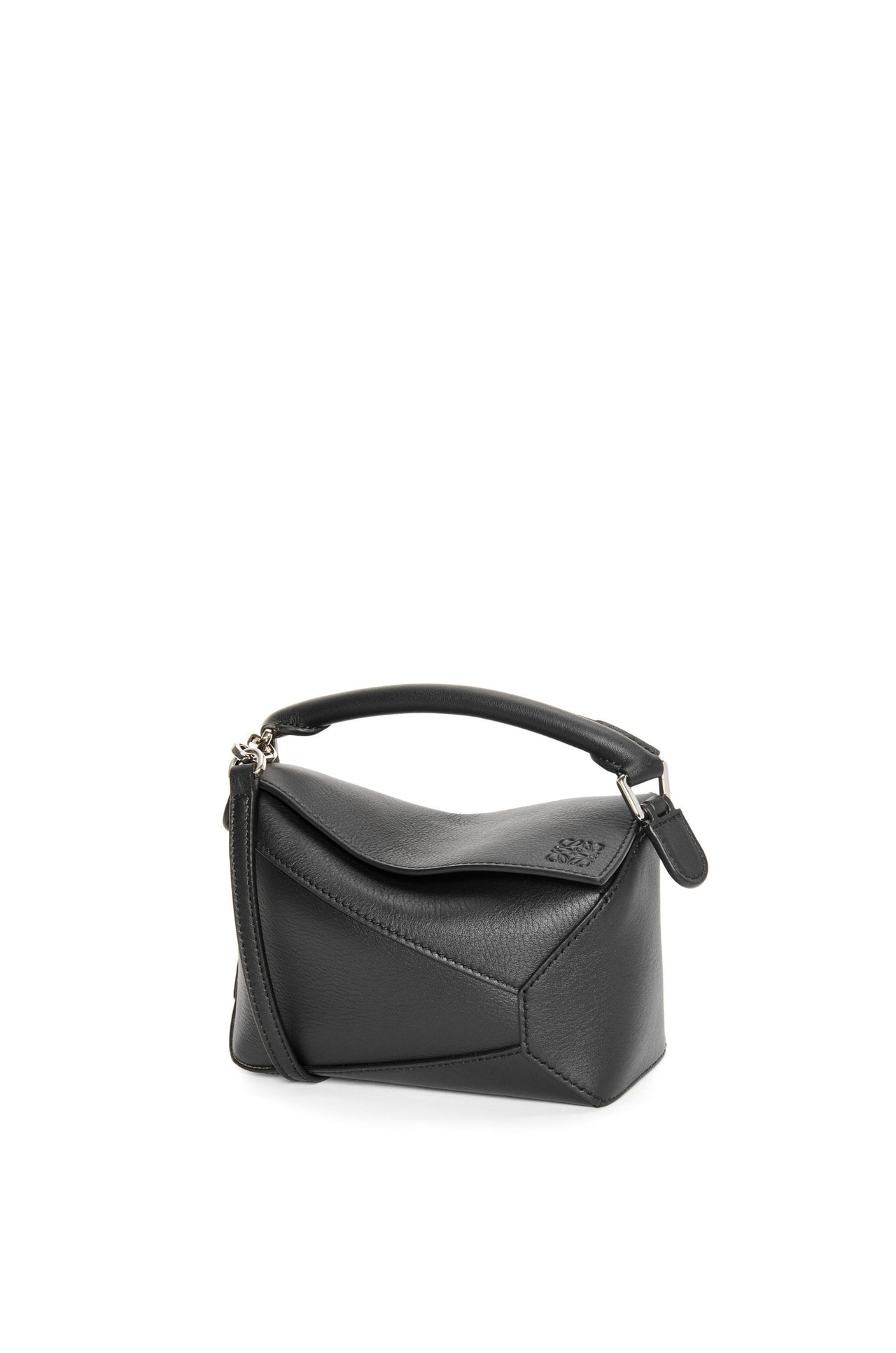 Loewe Mini Puzzle bag in classic calfskin (Black)