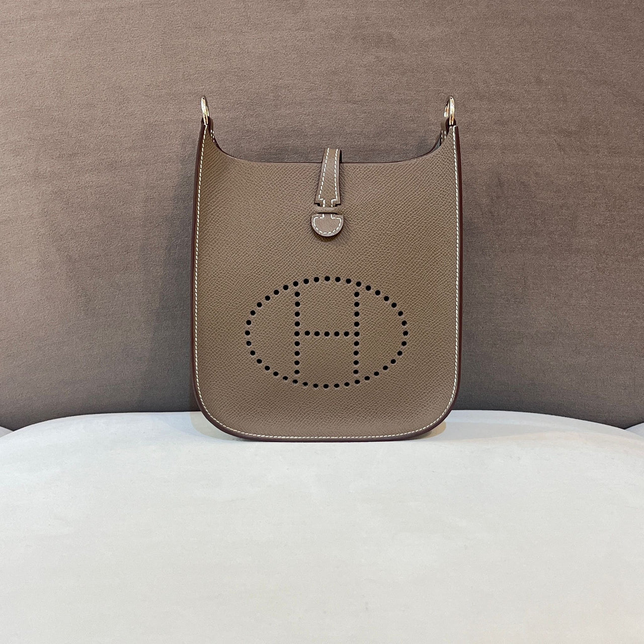 香港股票 - Hermes Mini Pop H 耳環 (黑色/玫瑰金)