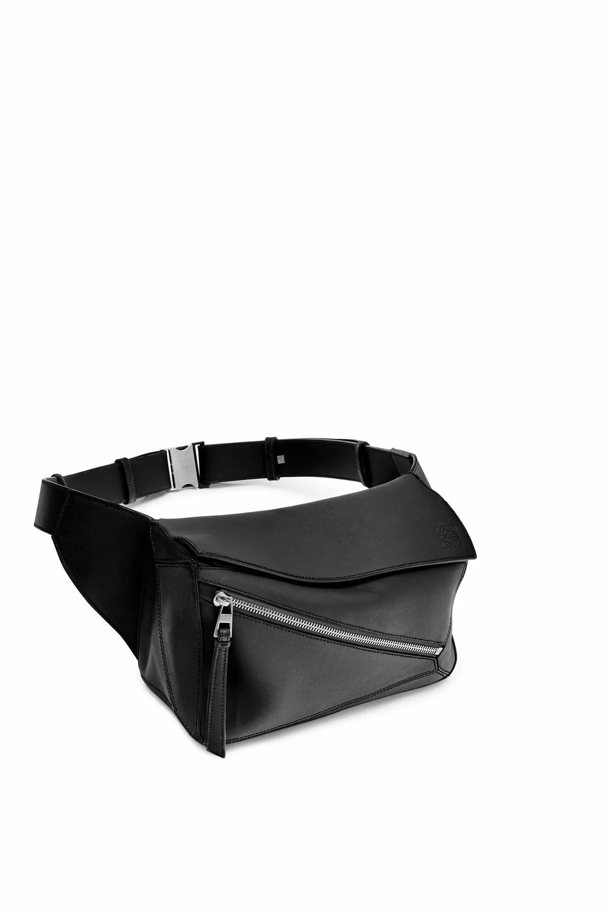 Loewe Small Puzzle Bumbag in classic calfskin (Black)